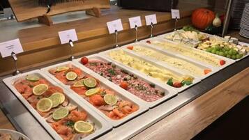 Desayuno buffet incluido todos los días