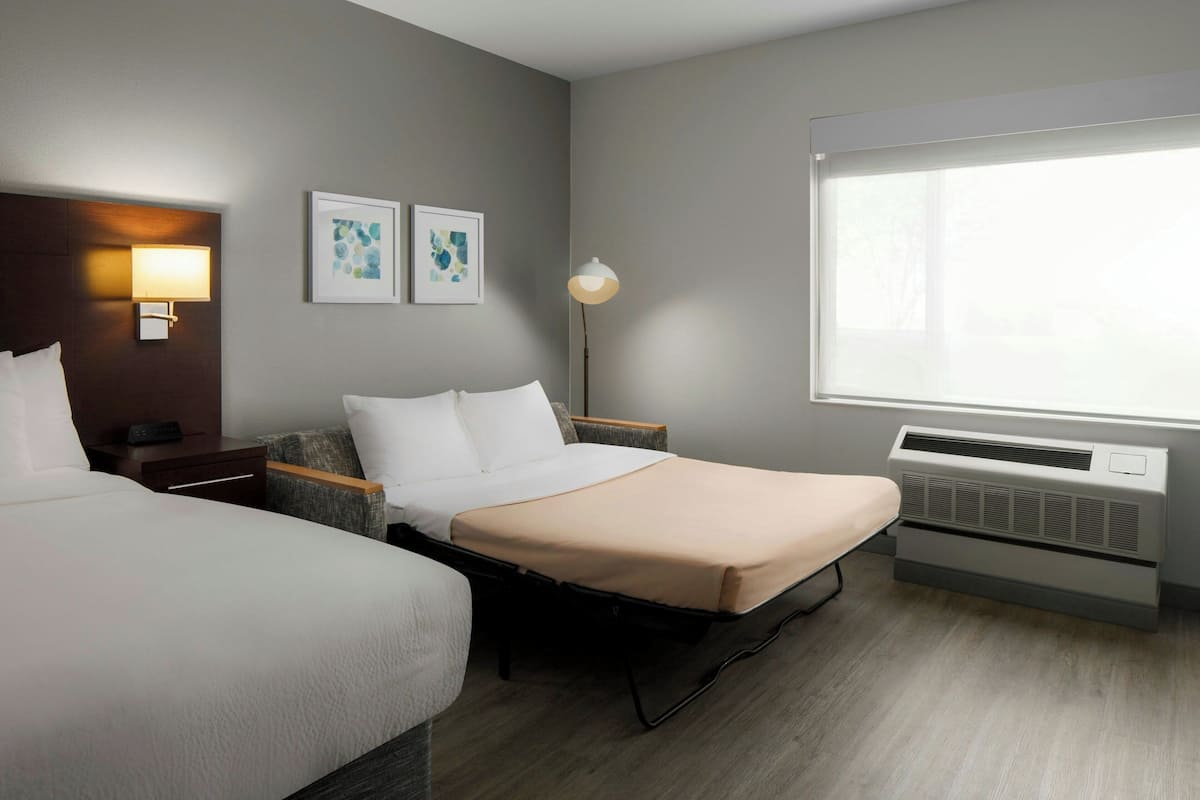 In-room safe, desk, laptop workspace, blackout drapes