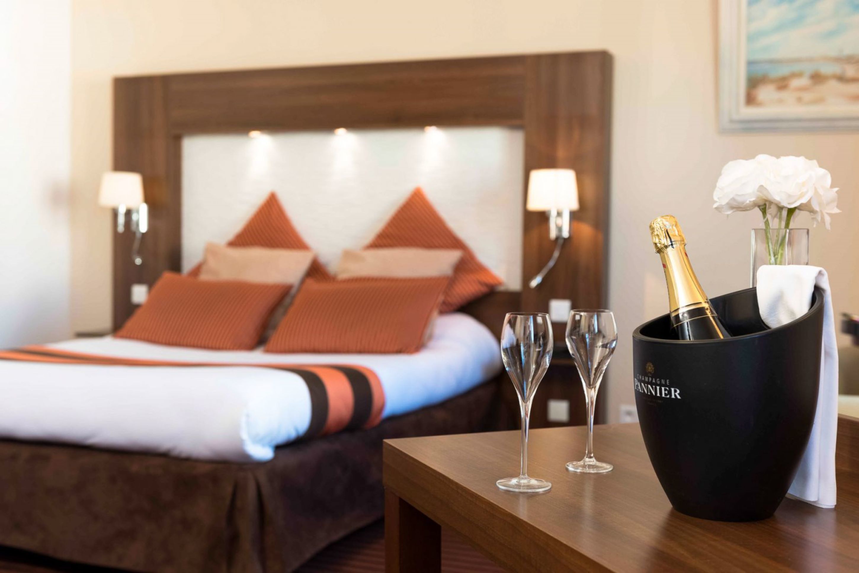 Coffres-forts dans les chambres, lits bébé (en supplément)