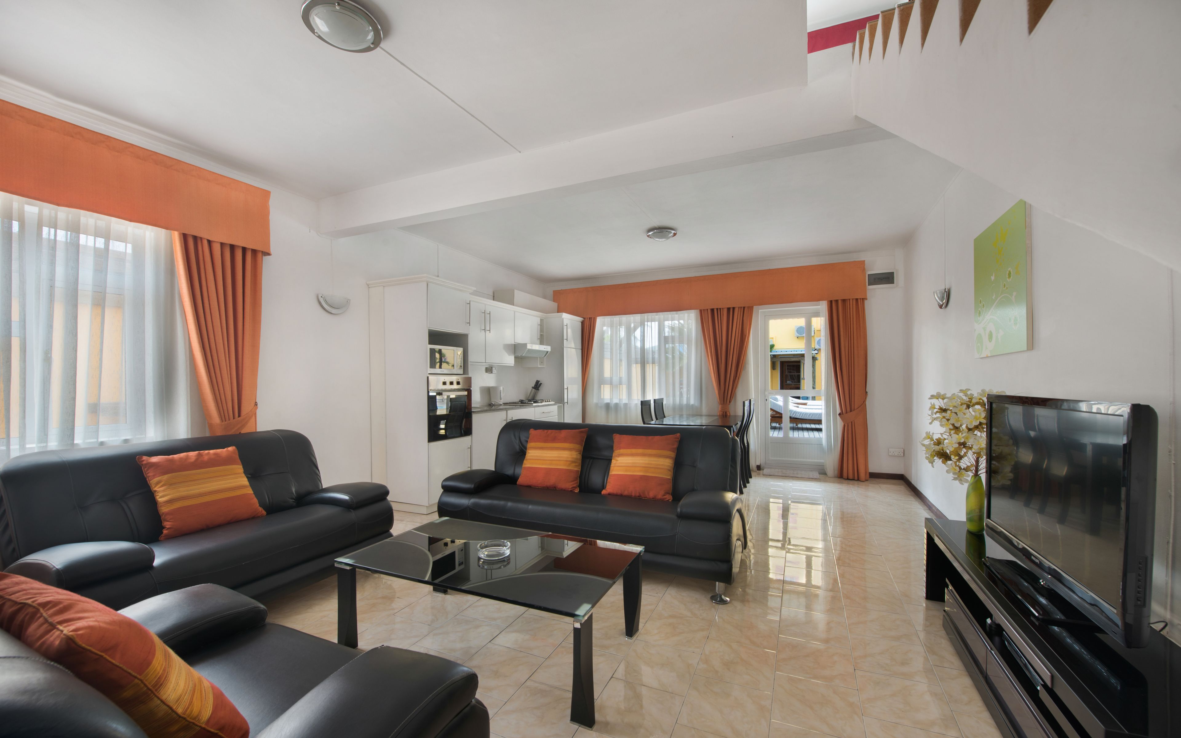 Deluxe Apartment, 1 Bedroom | Living area | Flat-screen TV