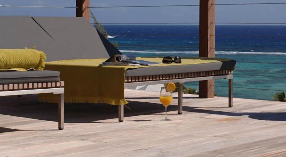 Hôtel- Restaurant Amnios St Barth by null