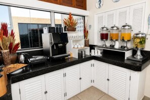 Desayuno buffet incluido todos los días 