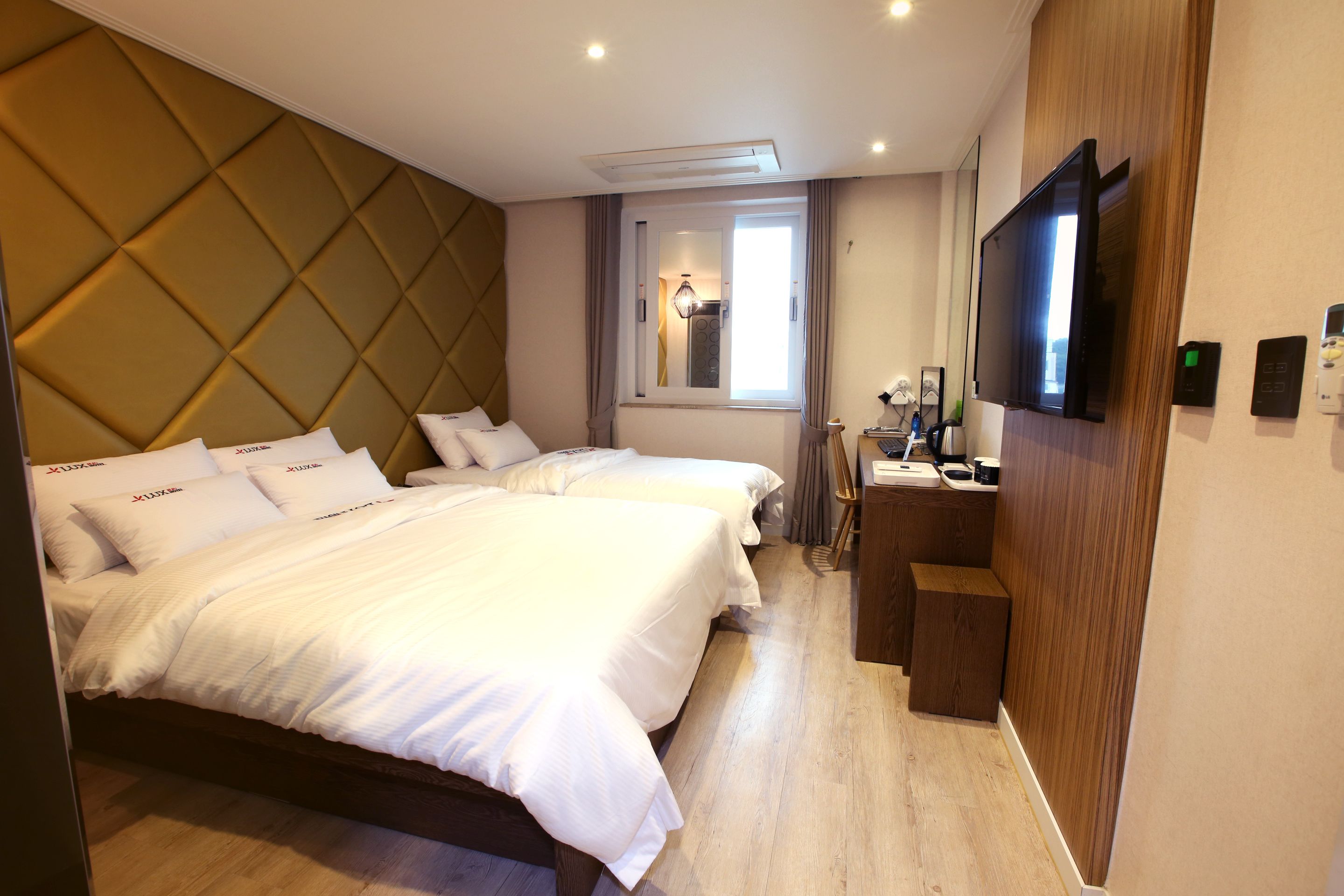 Cubrecamas, colchones con efecto memoria y decoración personalizada 