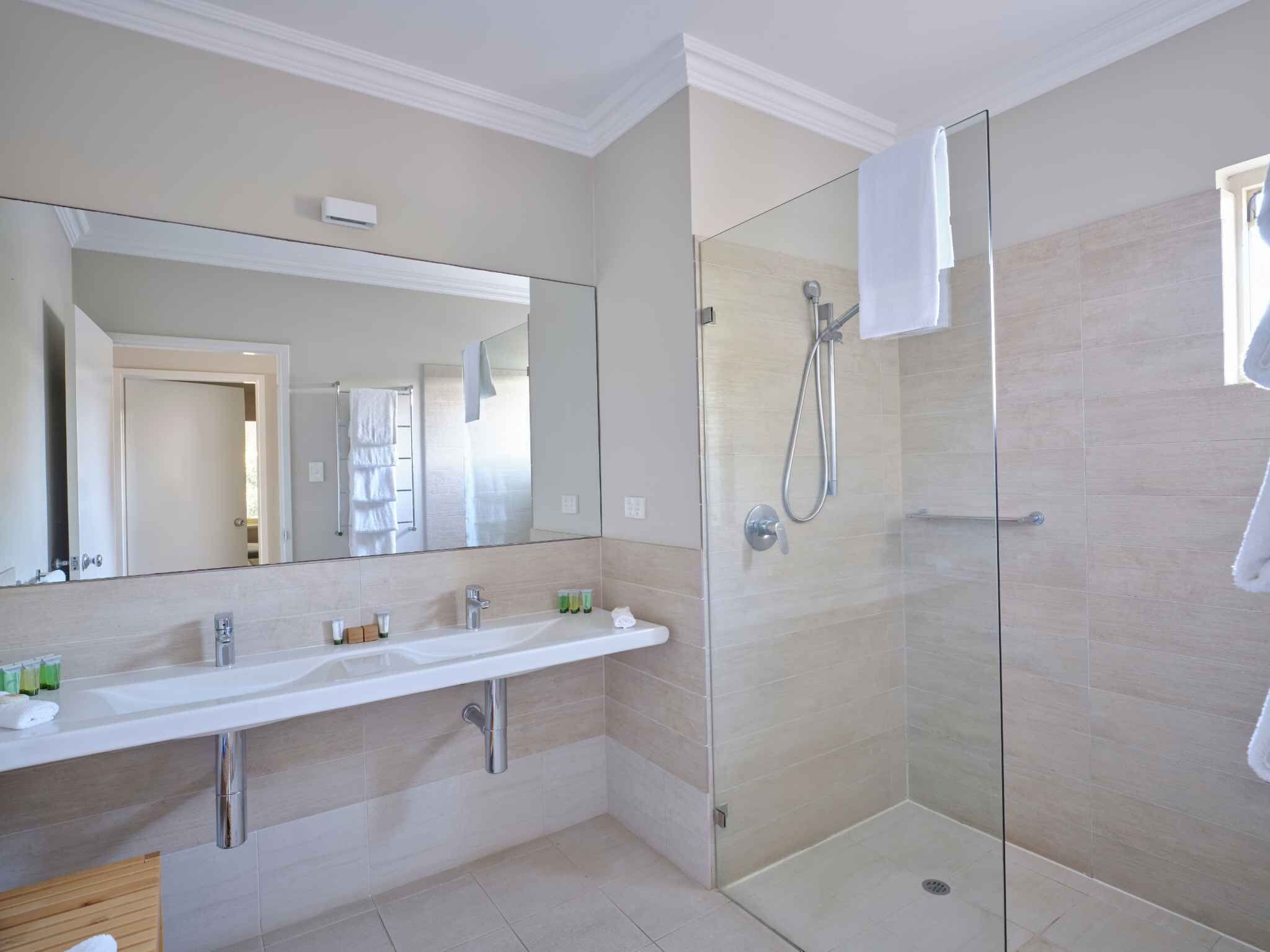 villa, 3 bedrooms (self contained) | bathroom | free toiletries, hair dryer, towels, soap