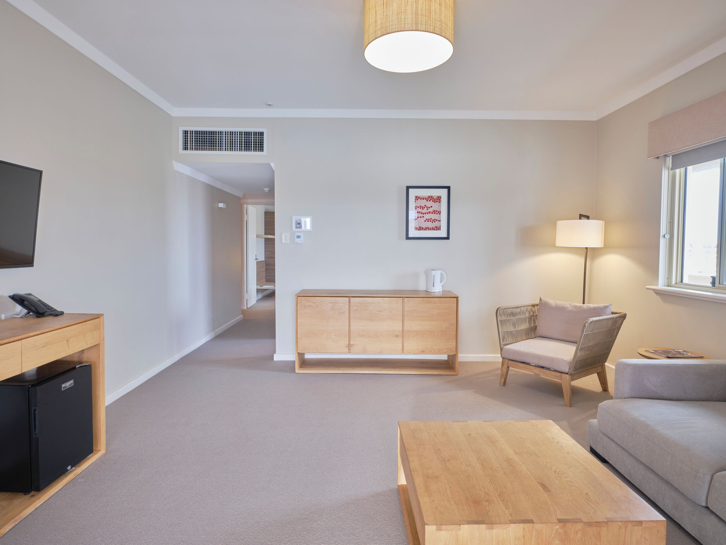 suite, 2 bedrooms | 3 bedrooms, iron/ironing board, cots/infant beds, free wifi