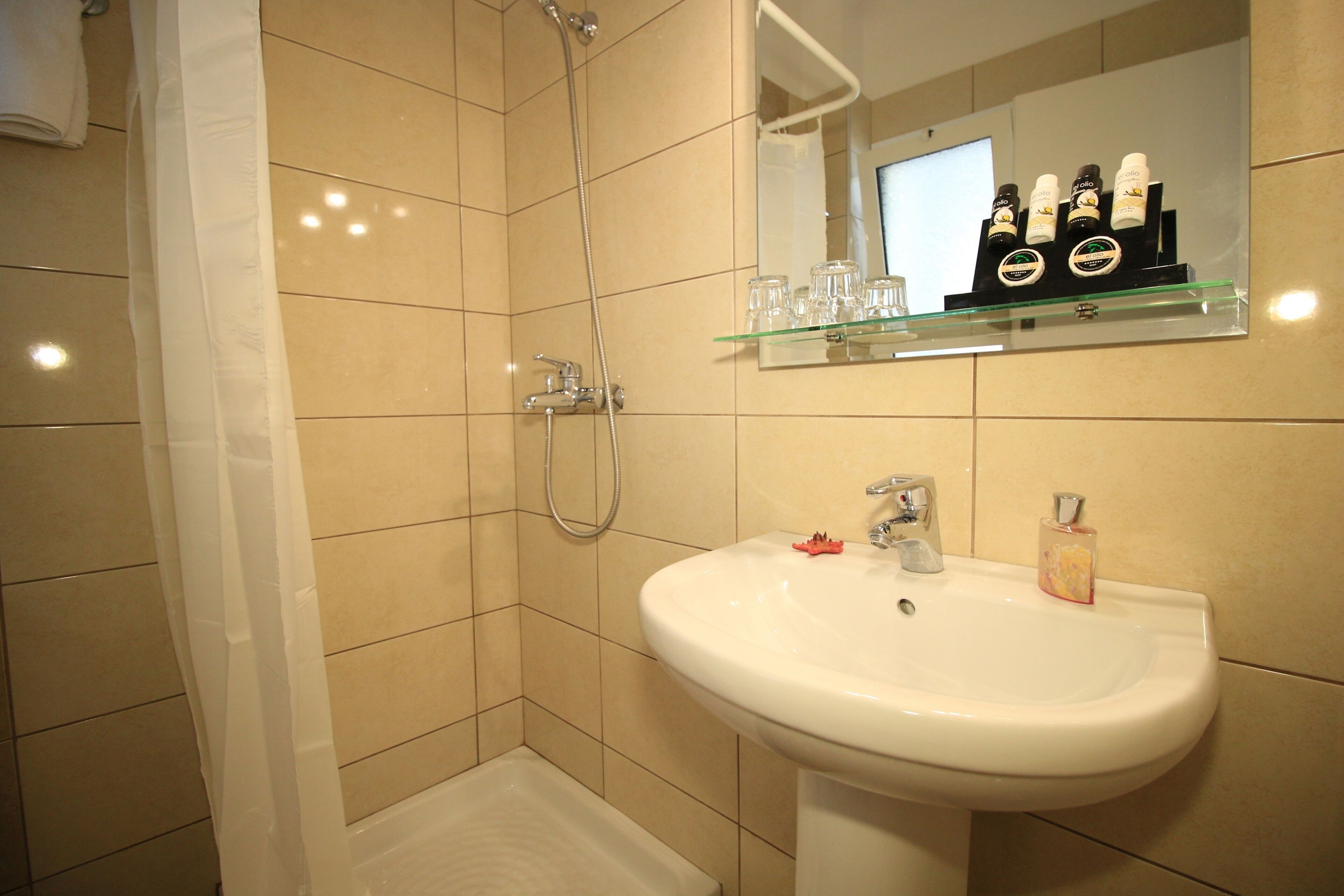 Photo - Hotel Yannis Corfu