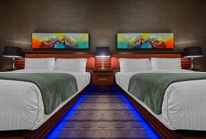 Single Room, 2 Queen Beds