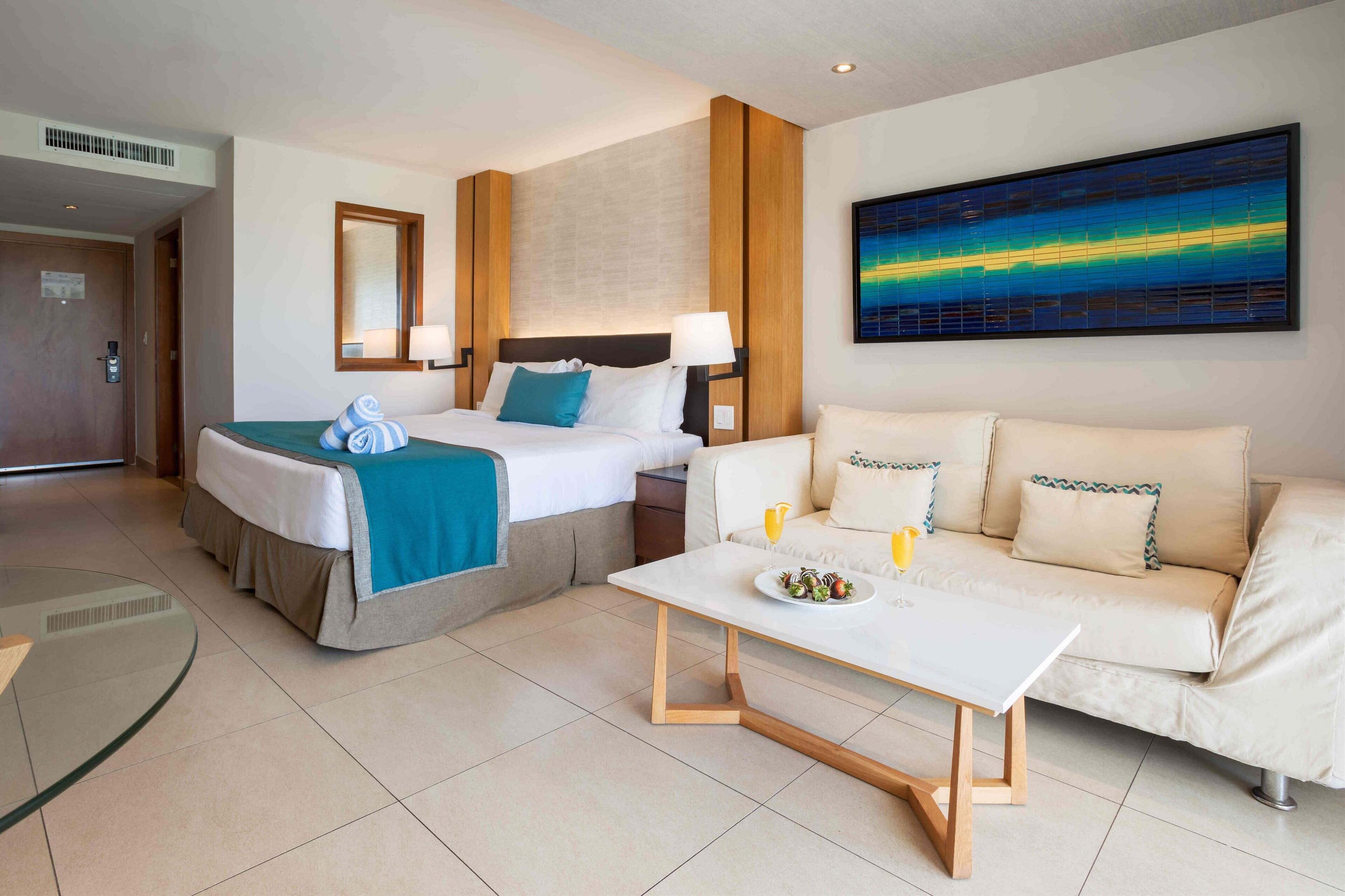 Suite, 1 King Bed, Ocean View (Junior Suite King) | Premium bedding, free minibar, in-room safe, desk