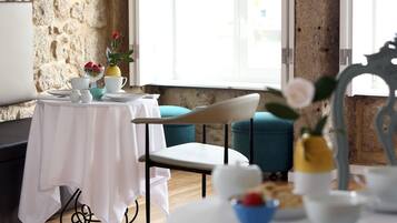 Daily buffet breakfast (EUR 20 per person)