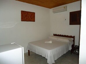 Habitación doble | Minibar, wifi gratis, ropa de cama