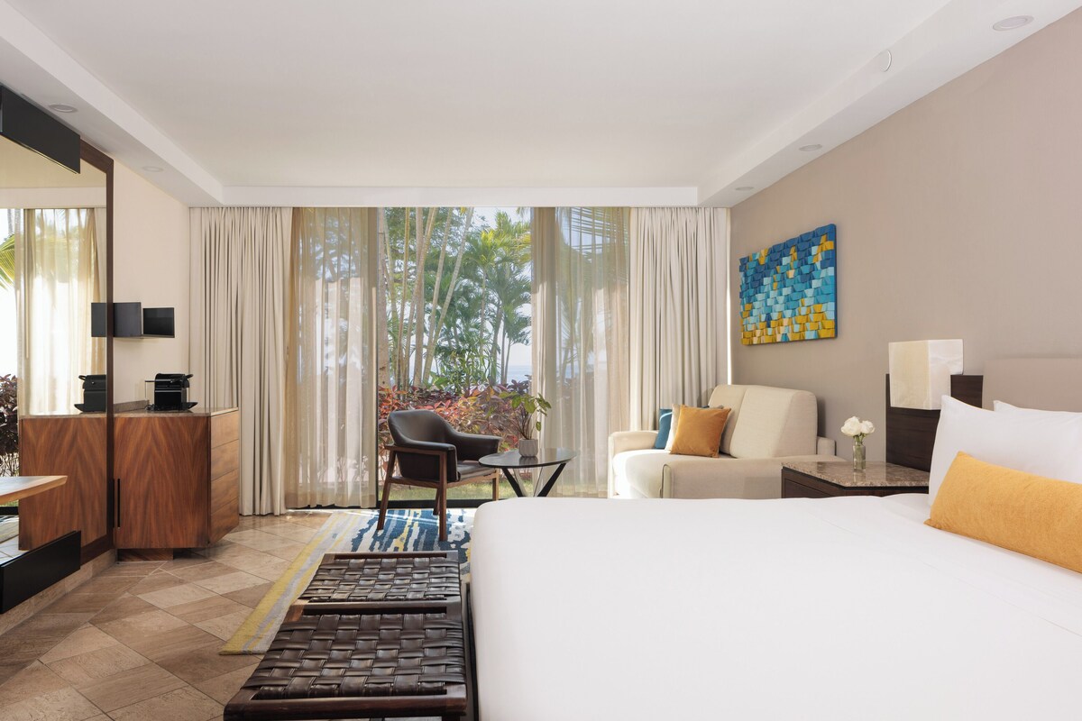 Free minibar, in-room safe, desk, iron/ironing board