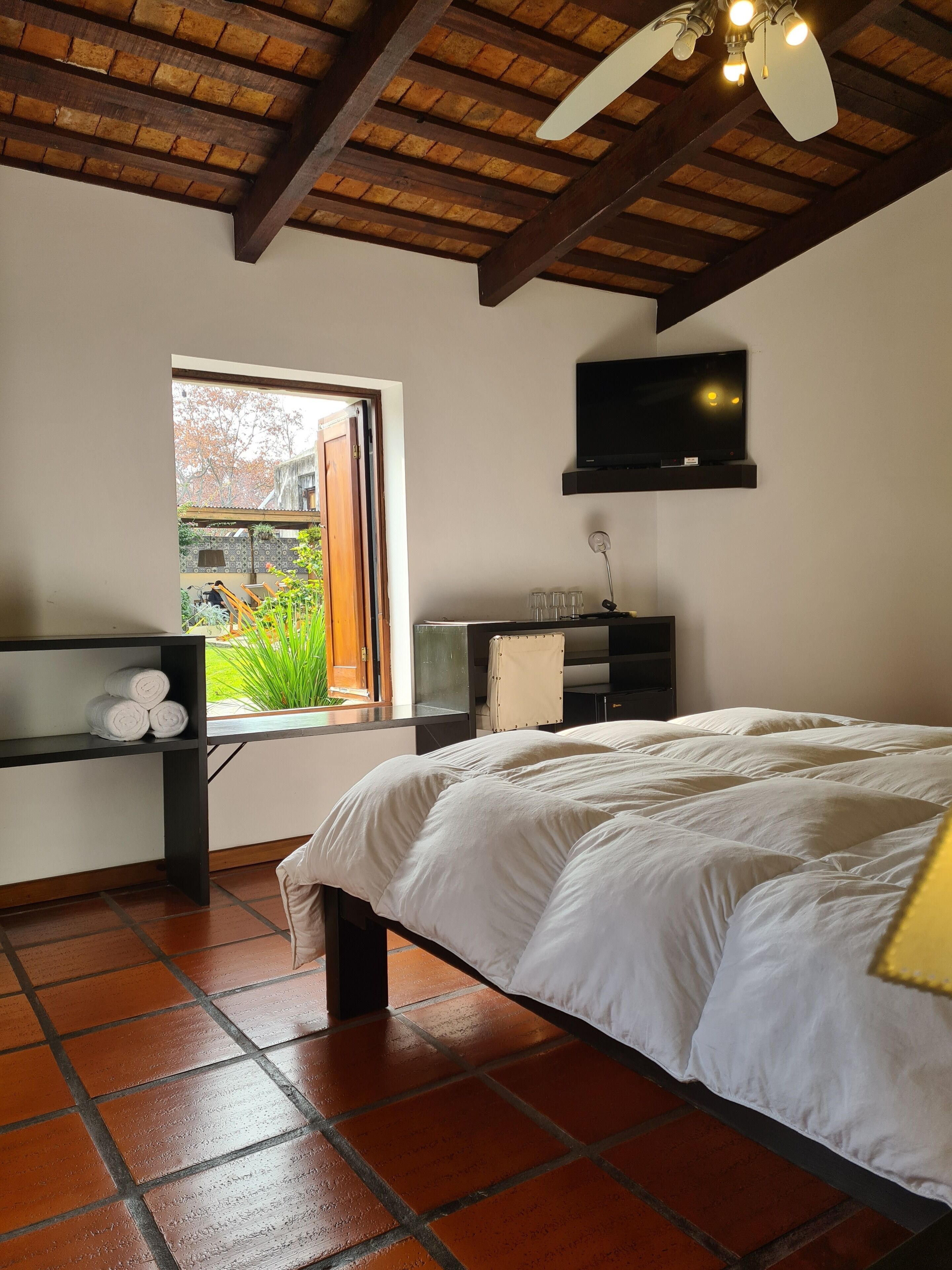 superior triple room | 1 bedroom, minibar, in-room safe, desk