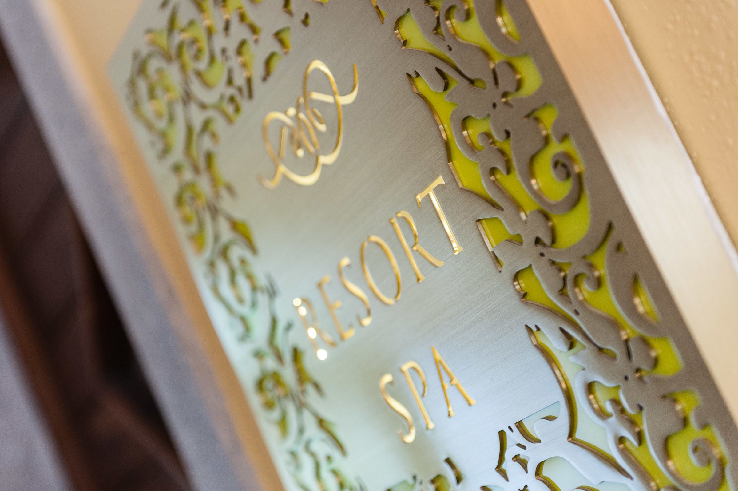 couples treatment room(s), hot tub, turkish bath/hammam, body treatments