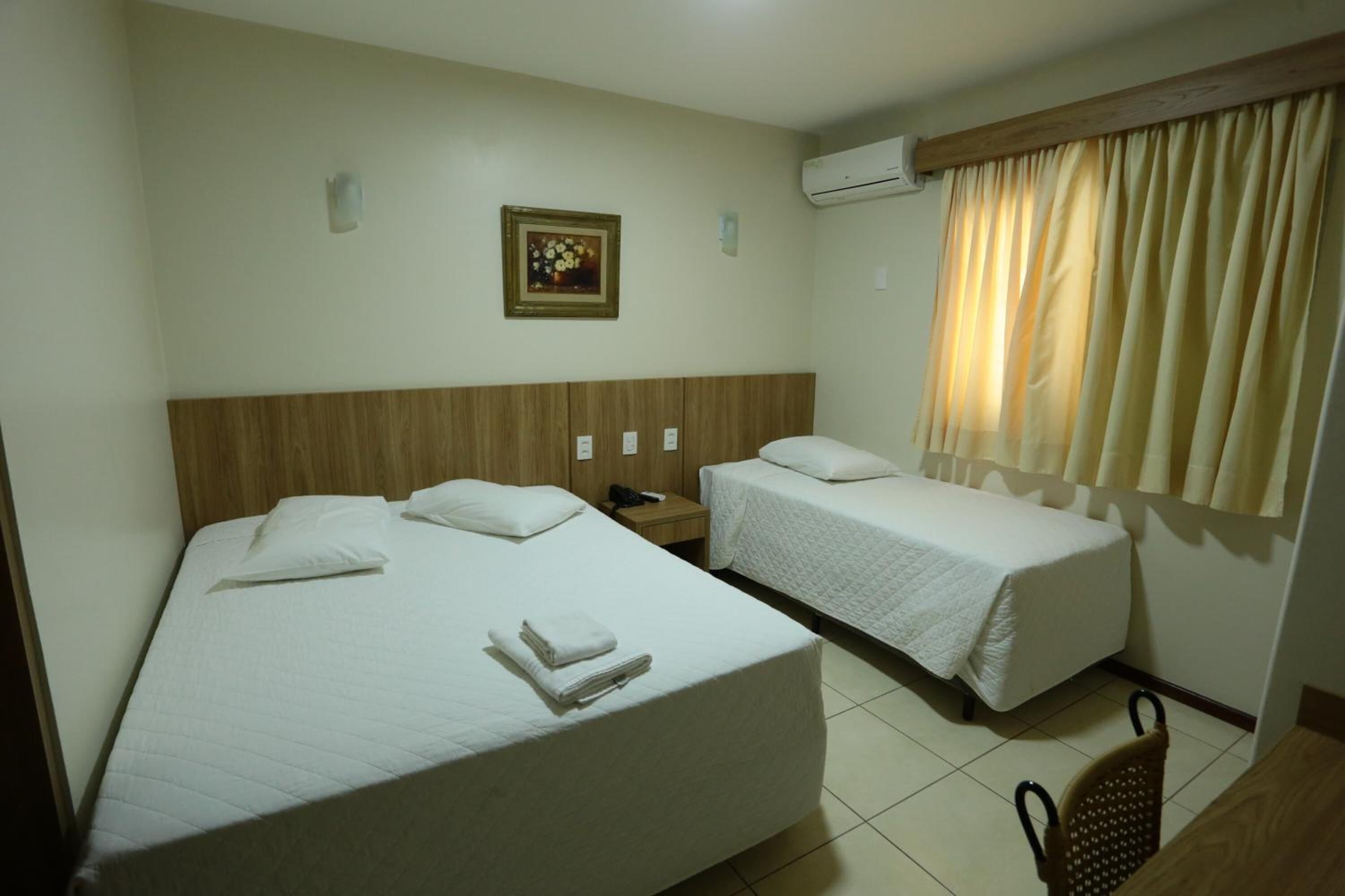 minibar, free wifi, bed sheets