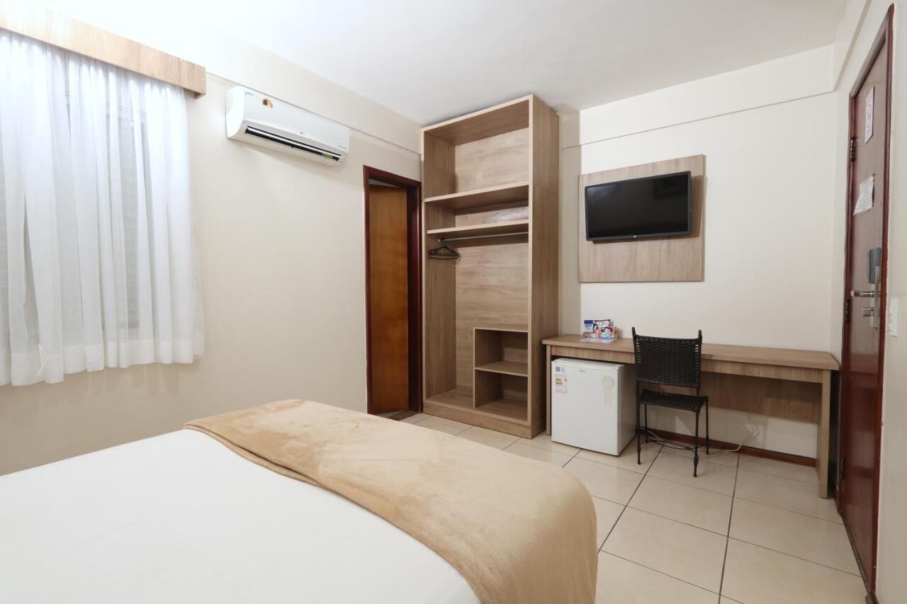 Minibar, soundproofing, free WiFi, bed sheets