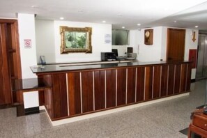 Reception - Montblanc Hotel (Uberlandia)