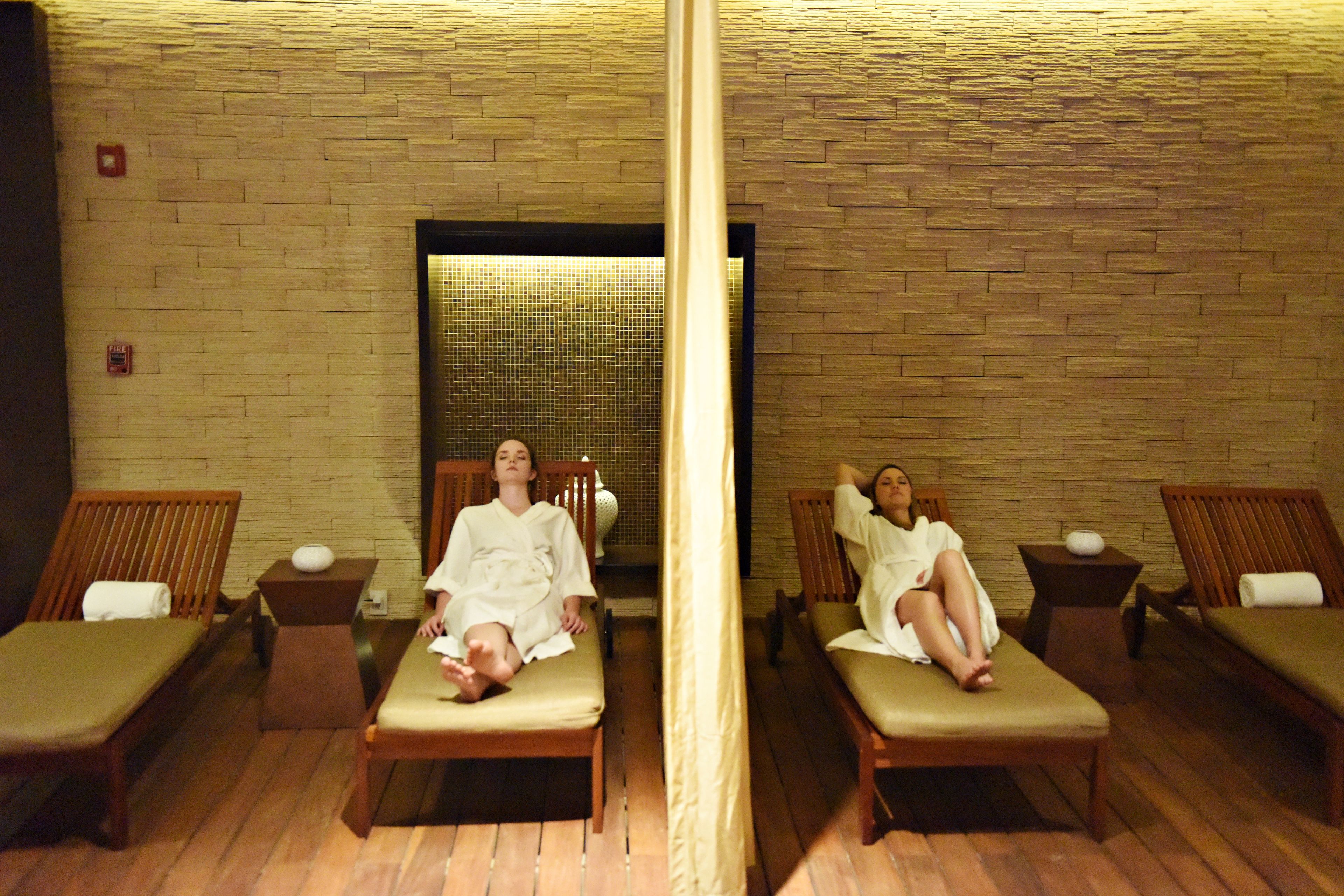 Phòng trị liệu đôi, phòng tắm hơi, bồn tắm thủy lực, phòng xông hơi 