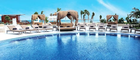 2 outdoor pools, pool umbrellas, sun loungers