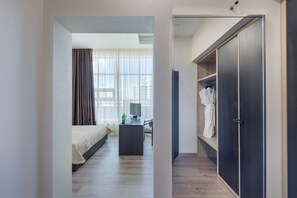 Studio | Vue de la chambre