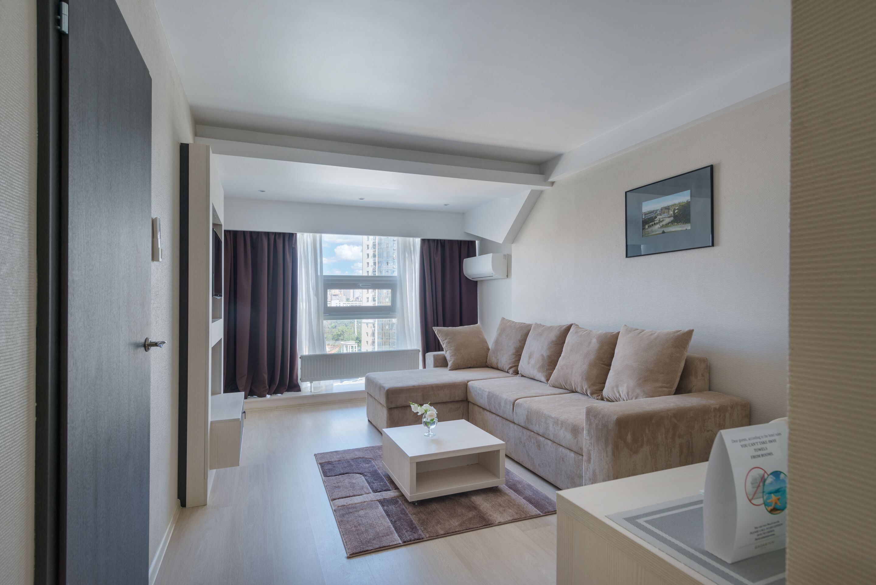 Suite | Pemandangan dari kamar