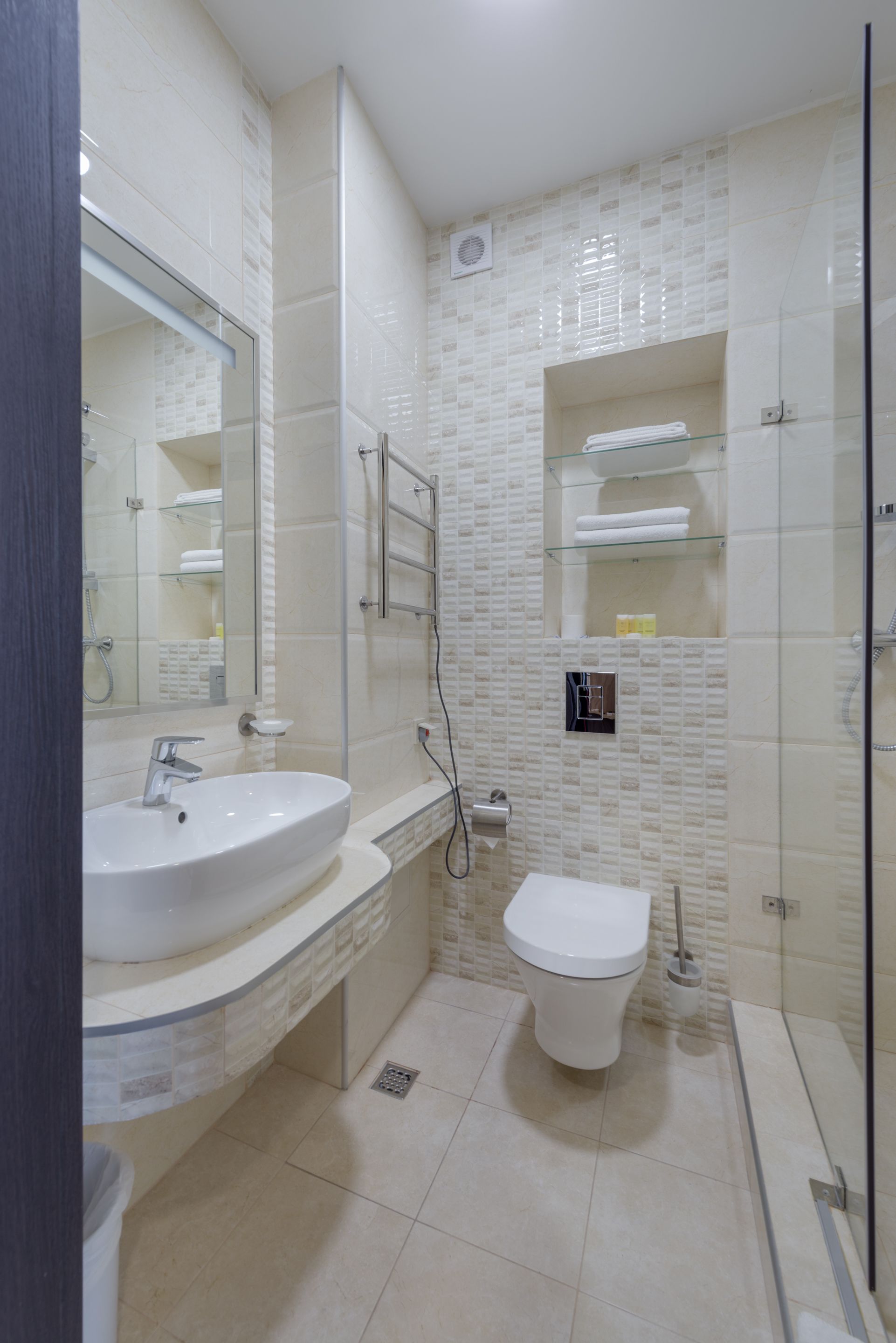 Bathroom amenities