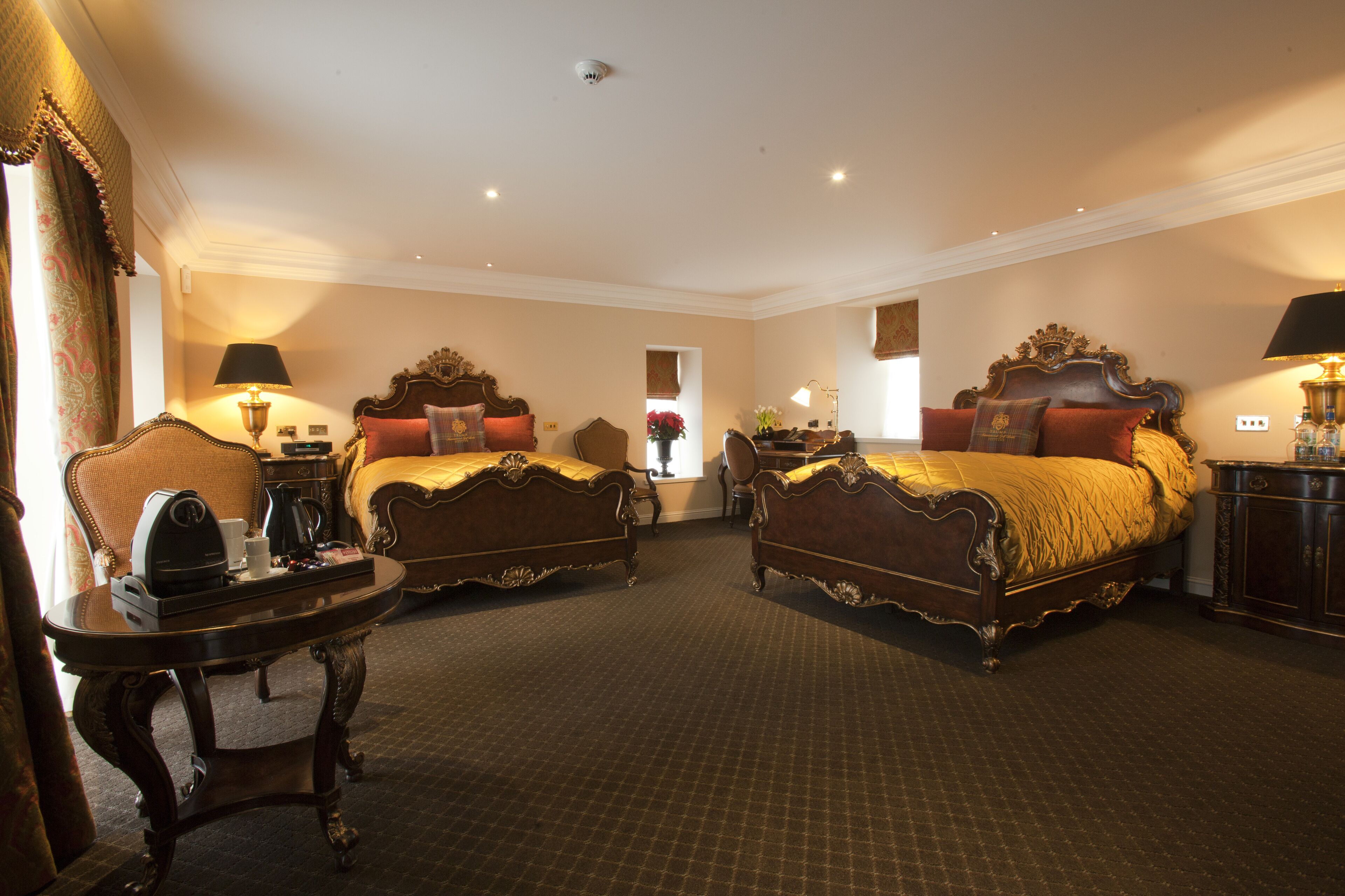 superior twin room, 2 queen beds (2 large double beds) | premium bedding, minibar, in-room safe, desk