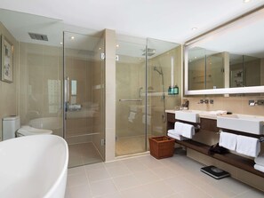 Suite, vue ville (1 double bed)