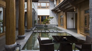 Hồ bơi