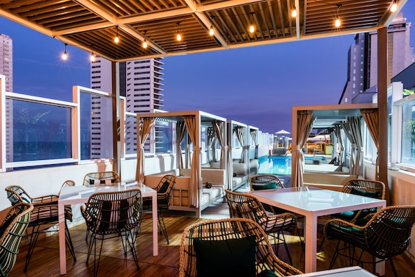 Outdoor pool, pool loungers