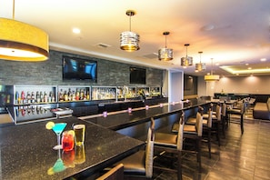 Bar (on property) - Staybridge Suites Carlsbad by IHG (Carlsbad)