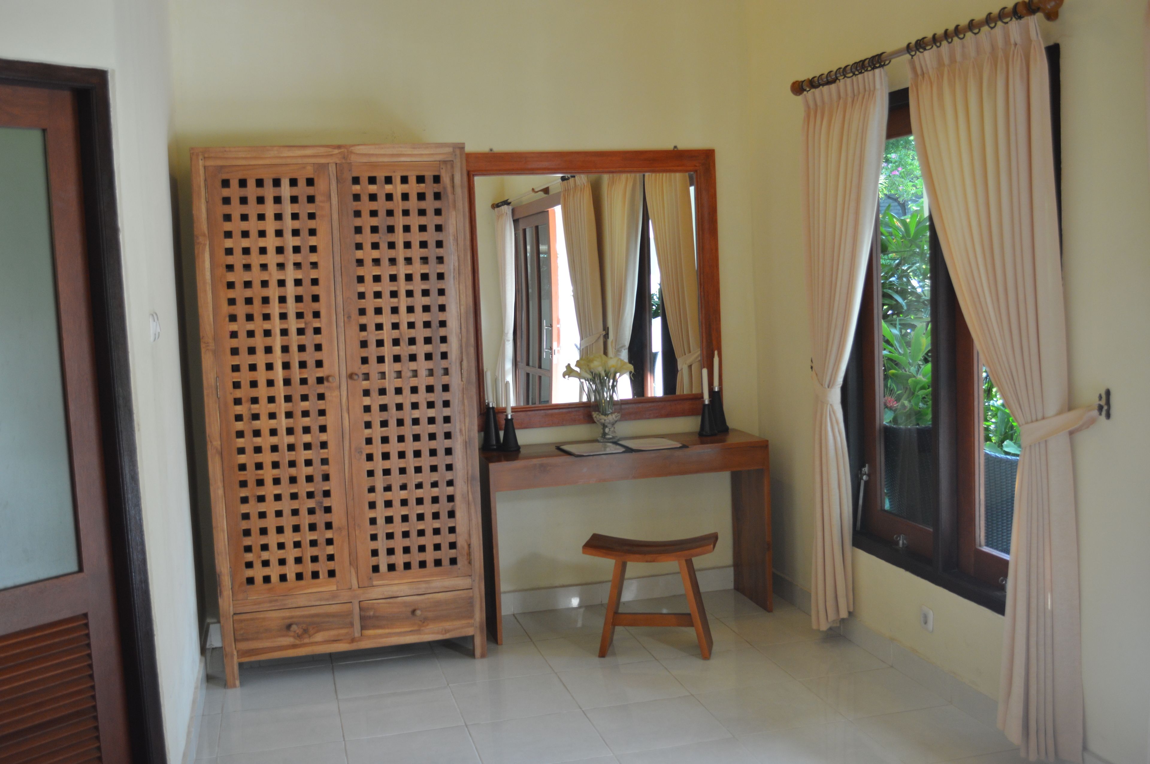 bungalow | living area