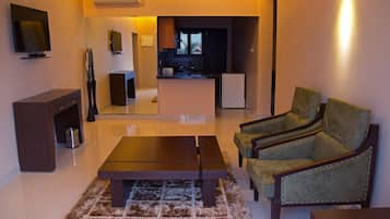 21 inci televisyen LCD dengan digital, TV, pemain DVD