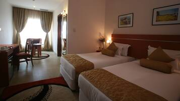 In-room safe, iron/ironing board, bed sheets