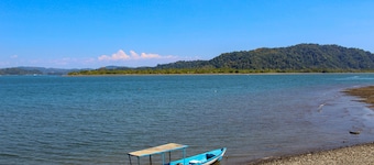 Banana Bay Marina