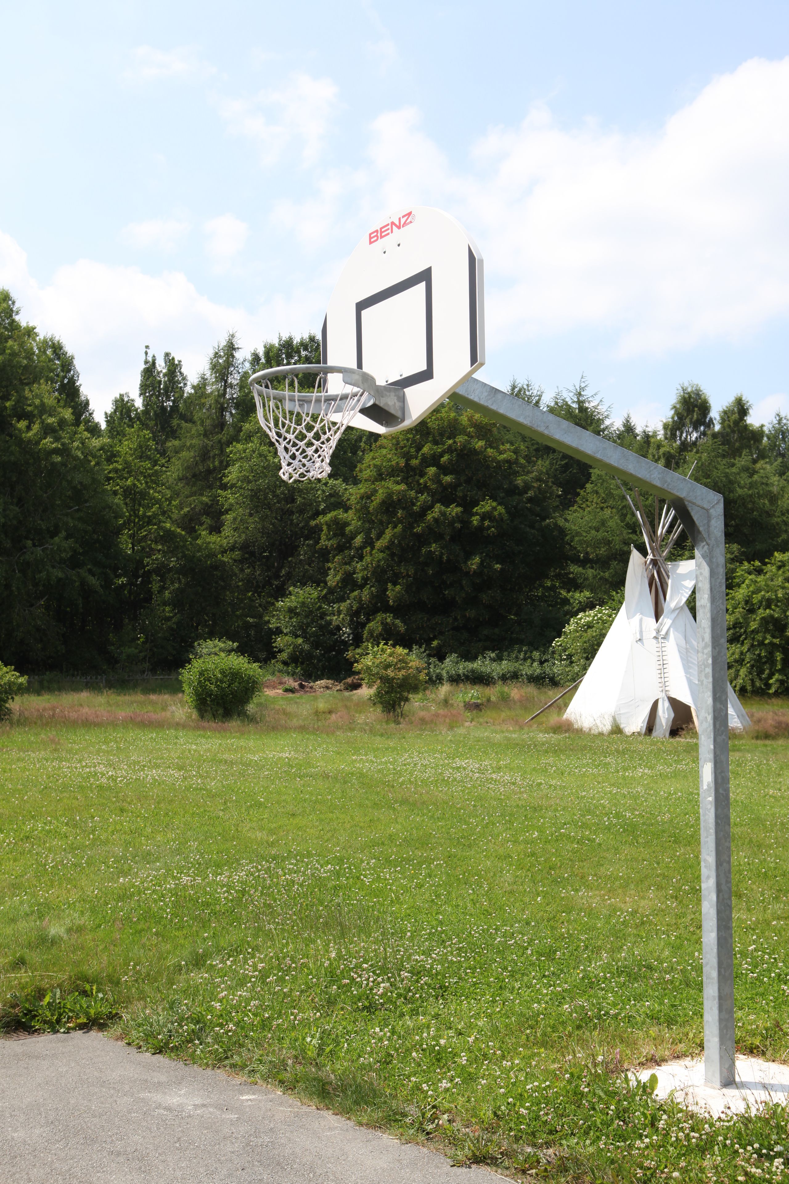Terrain de basketball