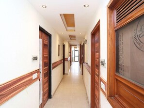 Interior - Hotel Atithi (New Delhi)