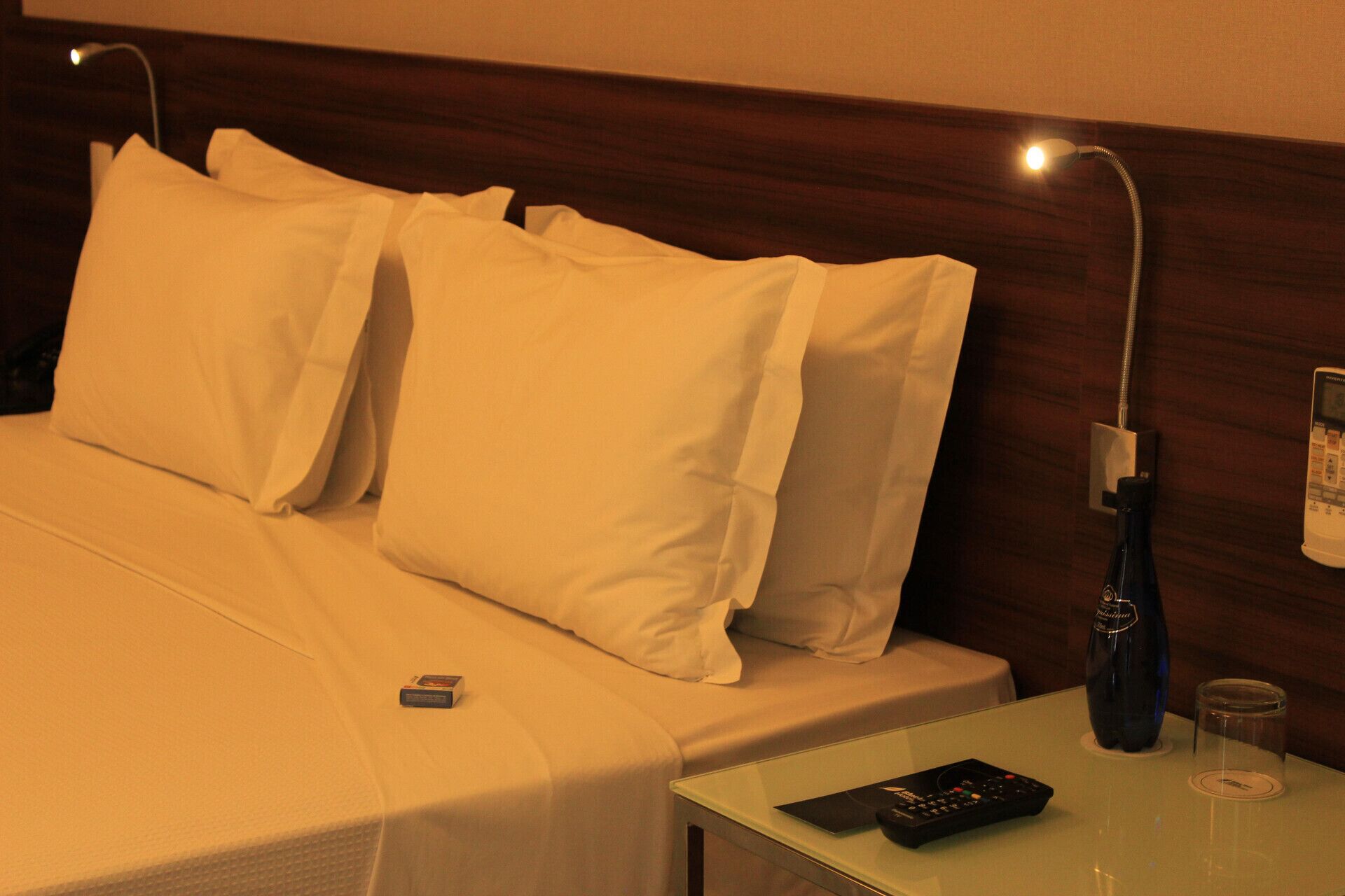 Minibar, coffres-forts dans les chambres, bureau, chambres insonorisées