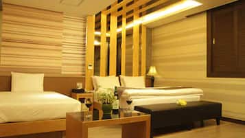 Suite (Twin) | Soundproofing, free WiFi, bed sheets