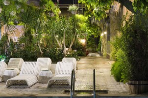 双人护理室、桑拿、热水浴缸、湿蒸房、温泉/矿泉、身体护理