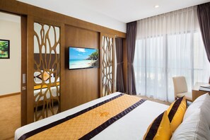 Premium bedding, minibar, in-room safe, desk - Galina Hotel & Spa (Nha Trang)