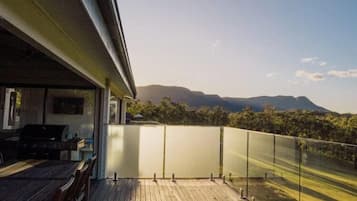 Deluxe House | Mountain view