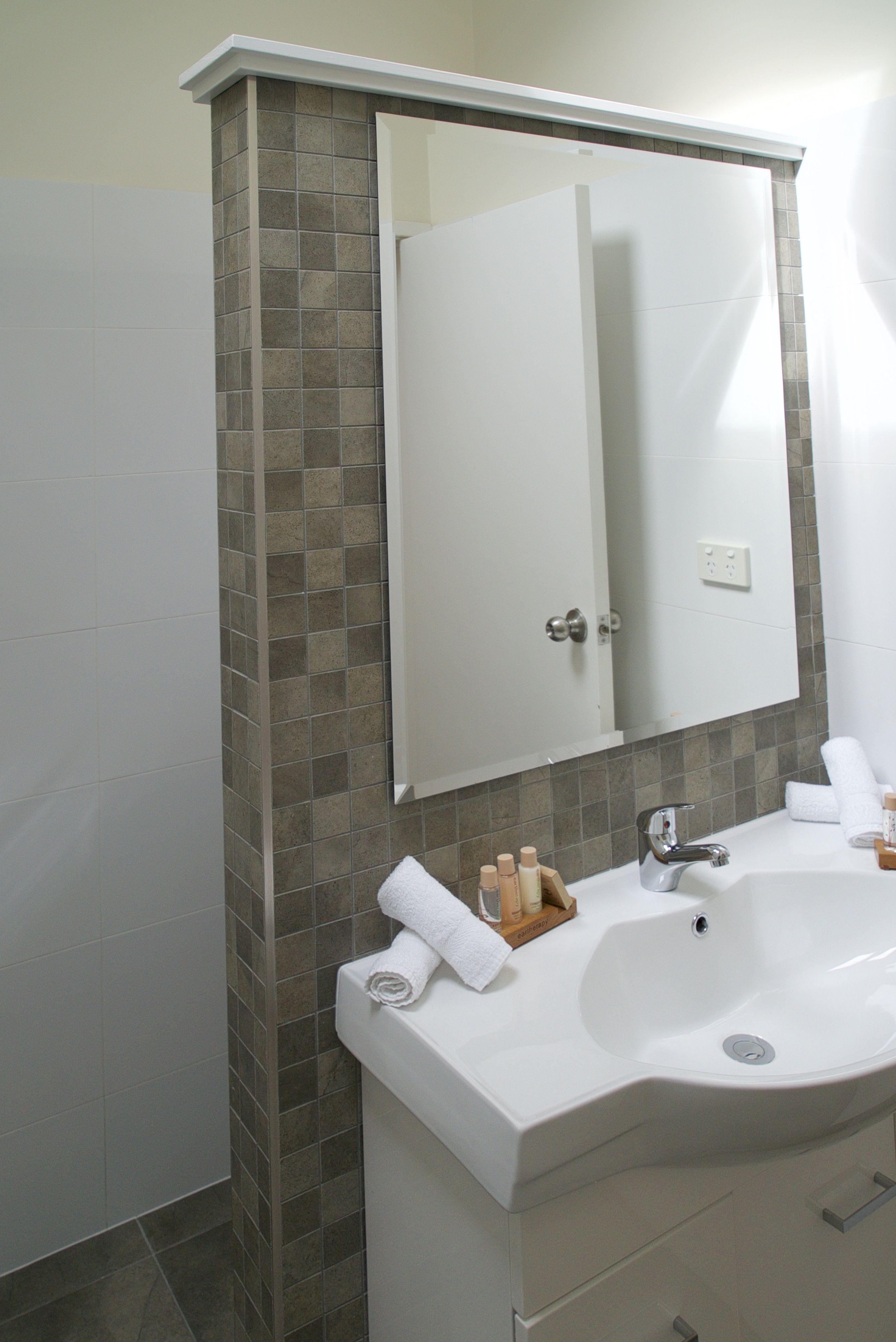Wine Country Villas — image 8