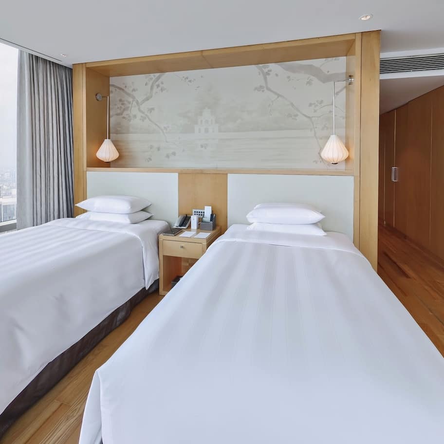 1 bedroom, minibar, in-room safe, desk