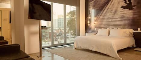 Premium suite | 1 slaapkamer, hypoallergeen beddengoed, een minibar
