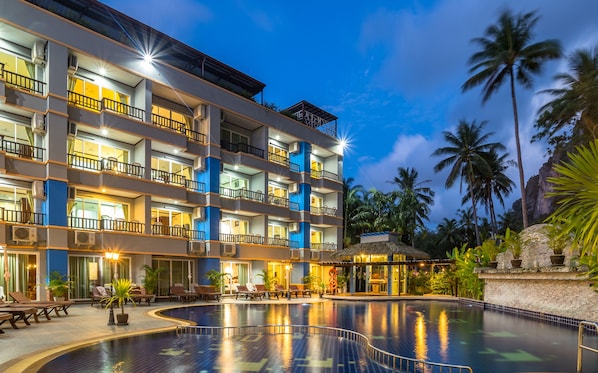 Front of property – evening/night