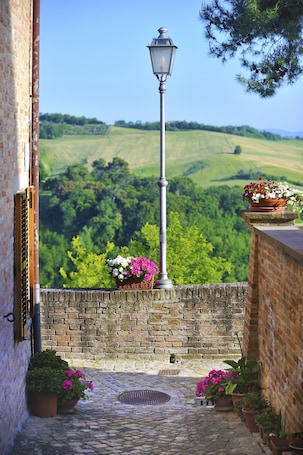 ์๋ฐ ์์ค ๊ตฌ๋ด