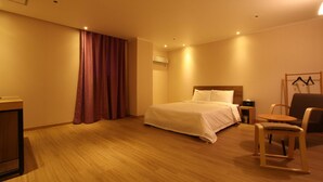 Ảnh chưa phân loại, 3 trong số 17 ảnh, nút
