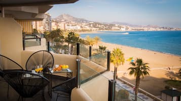 Superior appartement, 2 slaapkamers, terras, uitzicht op zee (Malagueta) | Terras