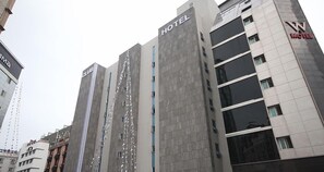 Minibar, llits addicionals i wifi gratuïta 