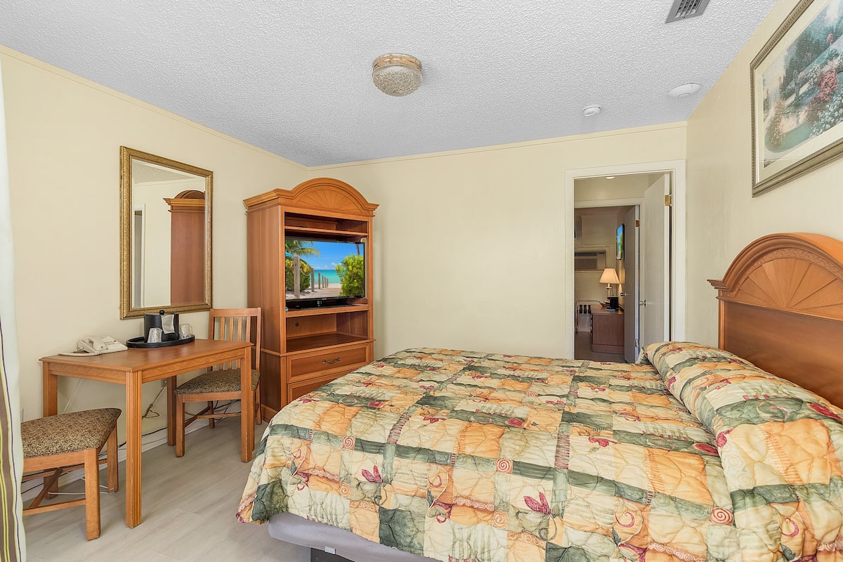 Standard Room | Free WiFi